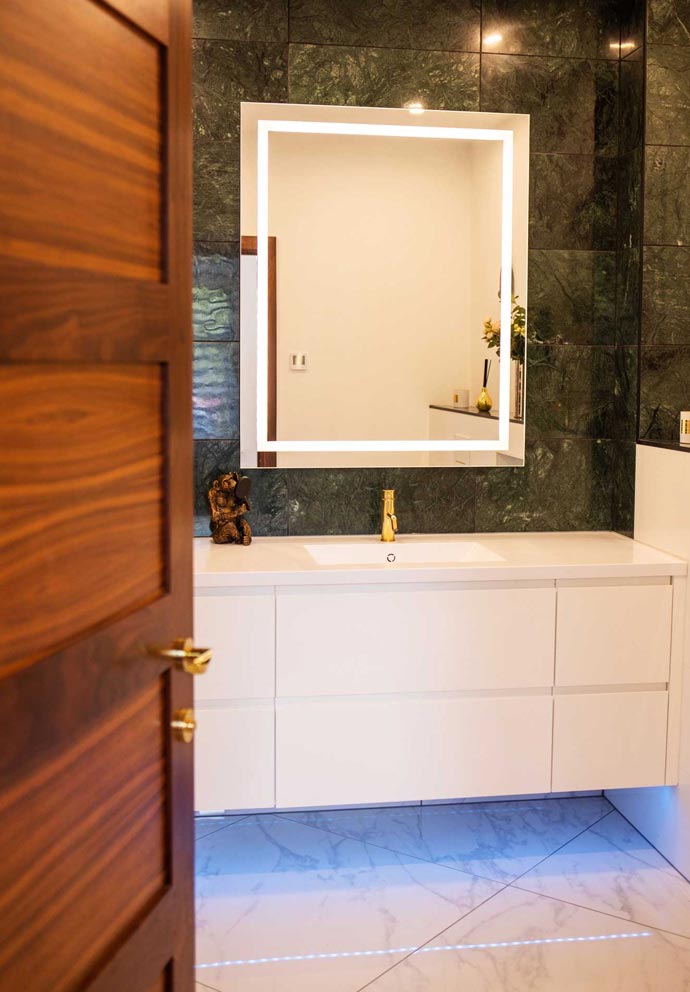 Bathroom Vanity Unit