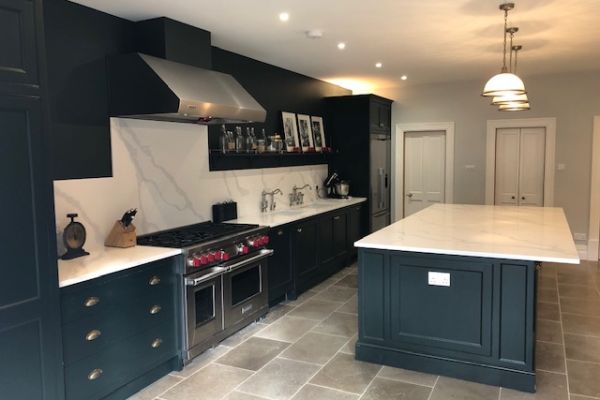 Kitchen and Island - London