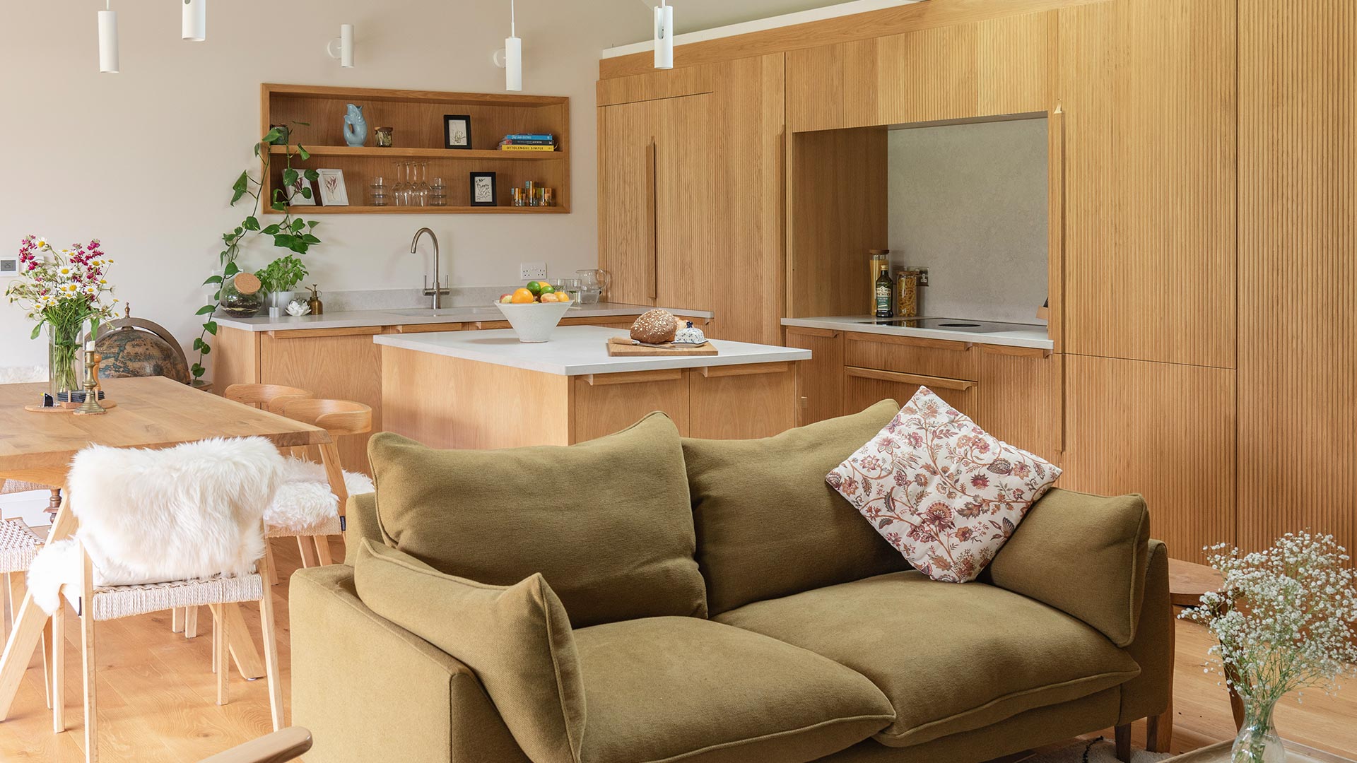 A Bespoke Scandinavian-Inspired Kitchen A Bespoke Scandinavian-Inspired Kitchen